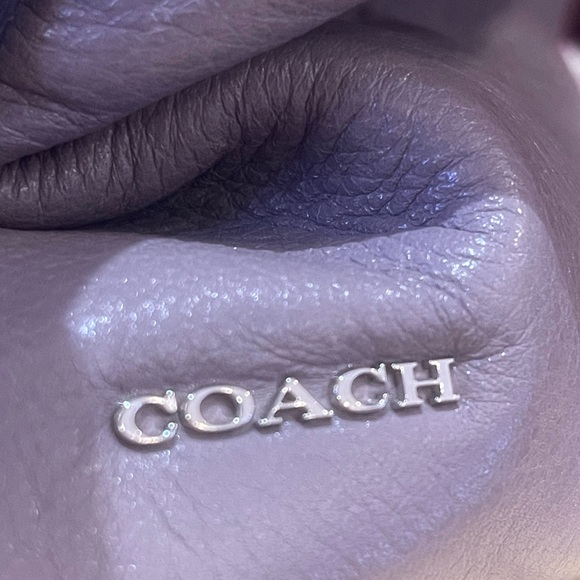 Coach Madison phoebe bag like new ! Dusty grey/lavender color. Beautiful! - Picture 12 of 17